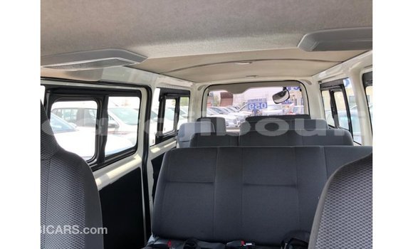 Buy Import Toyota Hiace White Car in Import - Dubai in Ali Sabieh Region Buy Import Toyota Hiace White Car in Import - Dubai in Ali Sabieh Region
