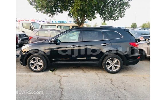 Buy Import Hyundai Santa Fe Black Car in Import - Dubai in Ali Sabieh Region Buy Import Hyundai Santa Fe Black Car in Import - Dubai in Ali Sabieh Region