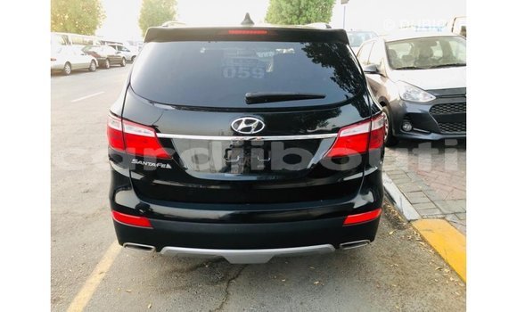 Buy Import Hyundai Santa Fe Black Car in Import - Dubai in Ali Sabieh Region Buy Import Hyundai Santa Fe Black Car in Import - Dubai in Ali Sabieh Region