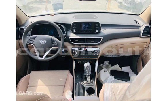 Buy Import Hyundai Tucson Other Car in Import - Dubai in Ali Sabieh Region Buy Import Hyundai Tucson Other Car in Import - Dubai in Ali Sabieh Region