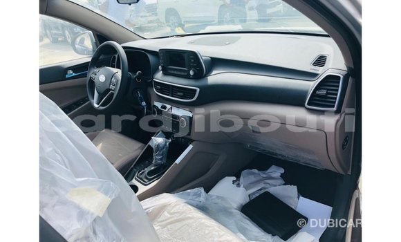 Buy Import Hyundai Tucson Other Car in Import - Dubai in Ali Sabieh Region Buy Import Hyundai Tucson Other Car in Import - Dubai in Ali Sabieh Region