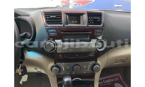 Buy Import Toyota Highlander Other Car in Import - Dubai in Ali Sabieh Region Buy Import Toyota Highlander Other Car in Import - Dubai in Ali Sabieh Region