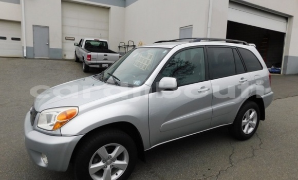 Acheter Import Voiture Toyota RAV4 Gris à Djibouti, Djibouti Region Acheter Import Voiture Toyota RAV4 Gris à Djibouti, Djibouti Region