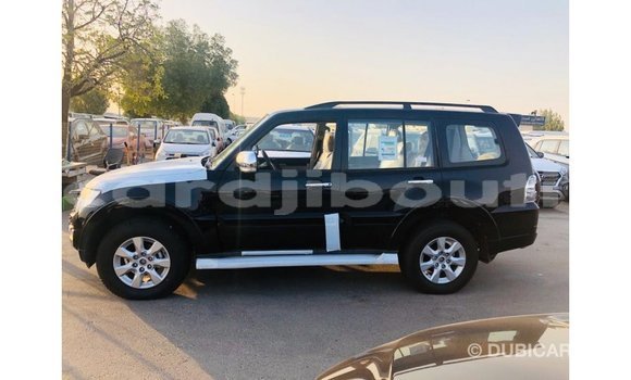 Acheter Import Voiture Mitsubishi Pajero Noir à Import - Dubai, Ali Sabieh Region Acheter Import Voiture Mitsubishi Pajero Noir à Import - Dubai, Ali Sabieh Region