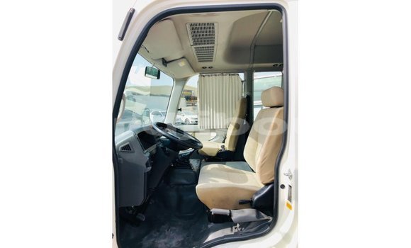 Buy Import Toyota Coaster White Car in Import - Dubai in Ali Sabieh Region Buy Import Toyota Coaster White Car in Import - Dubai in Ali Sabieh Region