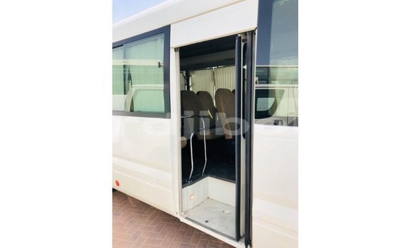 Buy Import Toyota Coaster White Car in Import - Dubai in Ali Sabieh Region Buy Import Toyota Coaster White Car in Import - Dubai in Ali Sabieh Region
