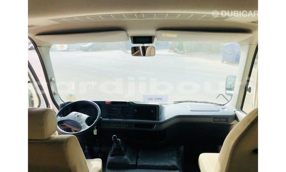 Buy Import Toyota Coaster White Car in Import - Dubai in Ali Sabieh Region Buy Import Toyota Coaster White Car in Import - Dubai in Ali Sabieh Region