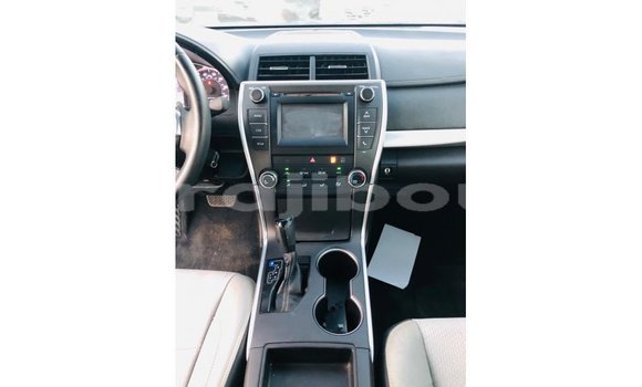 Buy Import Toyota Camry White Car in Import - Dubai in Ali Sabieh Region Buy Import Toyota Camry White Car in Import - Dubai in Ali Sabieh Region