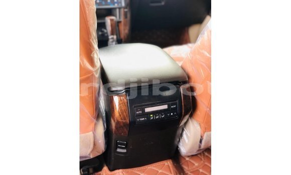 Buy Import Toyota Prado Black Car in Import - Dubai in Ali Sabieh Region Buy Import Toyota Prado Black Car in Import - Dubai in Ali Sabieh Region