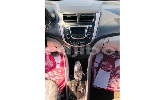 Buy Import Hyundai Accent Red Car in Import - Dubai in Ali Sabieh Region Buy Import Hyundai Accent Red Car in Import - Dubai in Ali Sabieh Region