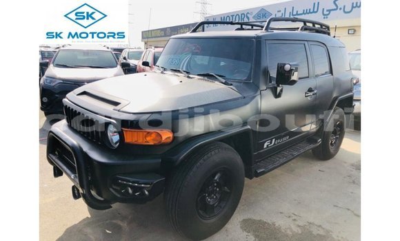 Buy Import Toyota FJ Cruiser Black Car in Import - Dubai in Ali Sabieh Region Buy Import Toyota FJ Cruiser Black Car in Import - Dubai in Ali Sabieh Region