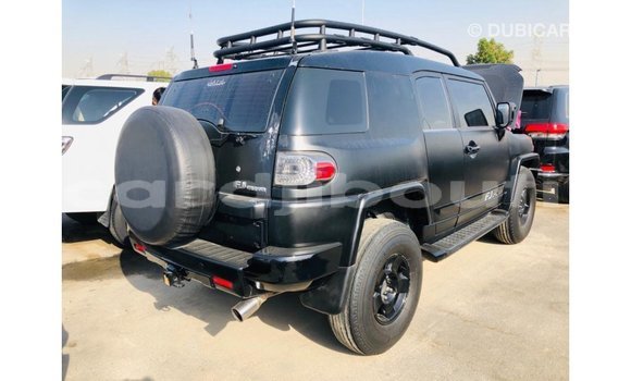 Buy Import Toyota FJ Cruiser Black Car in Import - Dubai in Ali Sabieh Region Buy Import Toyota FJ Cruiser Black Car in Import - Dubai in Ali Sabieh Region