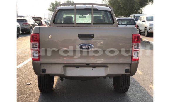 Acheter Import Voiture Ford Ranger Marron à Import - Dubai, Ali Sabieh Region Acheter Import Voiture Ford Ranger Marron à Import - Dubai, Ali Sabieh Region