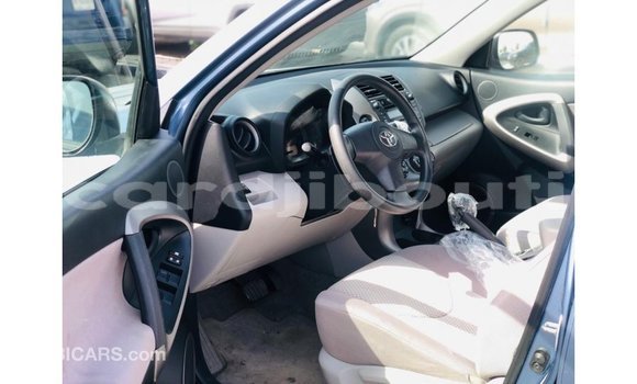 Buy Import Toyota 4Runner Blue Car in Import - Dubai in Ali Sabieh Region Buy Import Toyota 4Runner Blue Car in Import - Dubai in Ali Sabieh Region