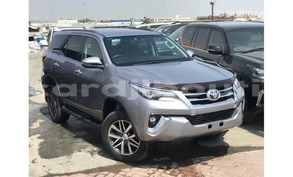 Acheter Import Voiture Toyota Fortuner Autre à Import - Dubai, Ali Sabieh Region Acheter Import Voiture Toyota Fortuner Autre à Import - Dubai, Ali Sabieh Region