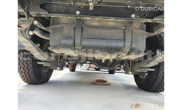 Buy Import Toyota Land Cruiser White Car in Import - Dubai in Ali Sabieh Region Buy Import Toyota Land Cruiser White Car in Import - Dubai in Ali Sabieh Region