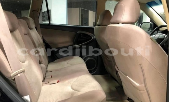 Acheter Import Voiture Toyota RAV4 Noir à Dikhil, Dikhil Acheter Import Voiture Toyota RAV4 Noir à Dikhil, Dikhil