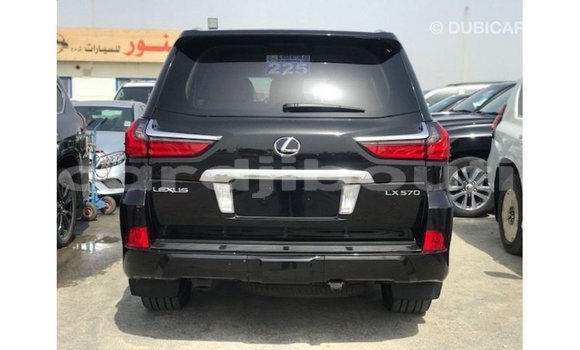 Acheter Import Voiture Lexus LX Noir à Import - Dubai, Ali Sabieh Region Acheter Import Voiture Lexus LX Noir à Import - Dubai, Ali Sabieh Region