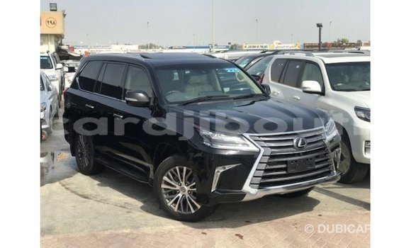 Acheter Import Voiture Lexus LX Noir à Import - Dubai, Ali Sabieh Region Acheter Import Voiture Lexus LX Noir à Import - Dubai, Ali Sabieh Region