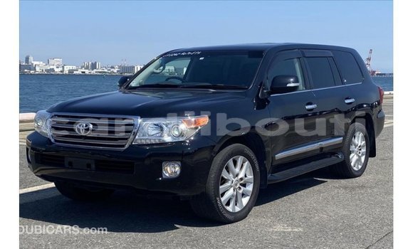 Acheter Import Voiture Toyota Land Cruiser Noir à Import - Dubai, Ali Sabieh Region Acheter Import Voiture Toyota Land Cruiser Noir à Import - Dubai, Ali Sabieh Region