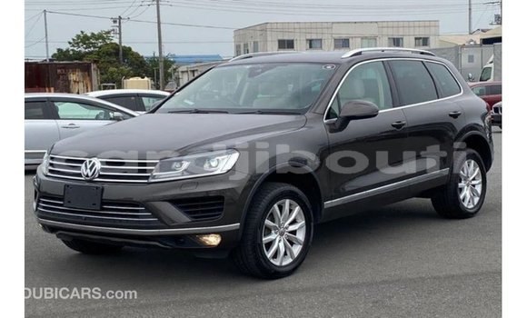 Acheter Import Voiture Volkswagen Touareg Autre à Import - Dubai, Ali Sabieh Region Acheter Import Voiture Volkswagen Touareg Autre à Import - Dubai, Ali Sabieh Region