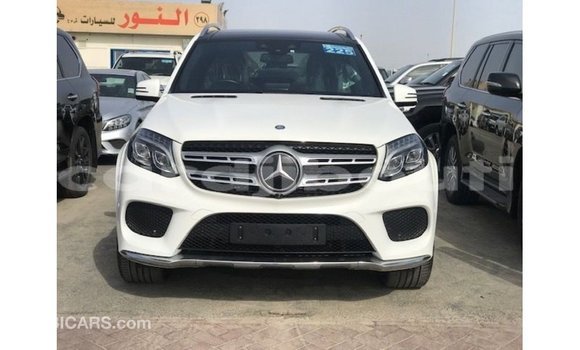 Acheter Import Voiture Mercedes-Benz 190 Blanc à Import - Dubai, Ali Sabieh Region Acheter Import Voiture Mercedes-Benz 190 Blanc à Import - Dubai, Ali Sabieh Region