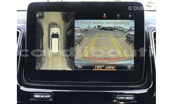 Acheter Import Voiture Mercedes-Benz 190 Blanc à Import - Dubai, Ali Sabieh Region Acheter Import Voiture Mercedes-Benz 190 Blanc à Import - Dubai, Ali Sabieh Region