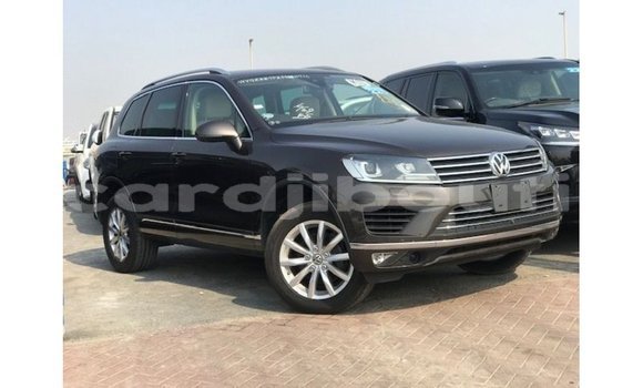 Medium with watermark volkswagen touareg ali sabieh region import dubai 3737