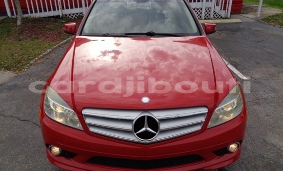 Acheter Import Voiture Mercedes-Benz C–Class Rouge à Djibouti, Djibouti Region Acheter Import Voiture Mercedes-Benz C–Class Rouge à Djibouti, Djibouti Region