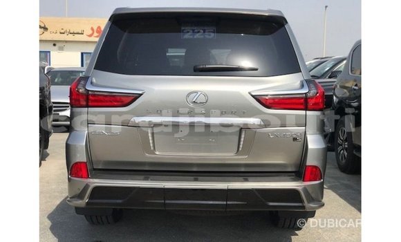 Acheter Import Voiture Lexus LX Autre à Import - Dubai, Ali Sabieh Region Acheter Import Voiture Lexus LX Autre à Import - Dubai, Ali Sabieh Region