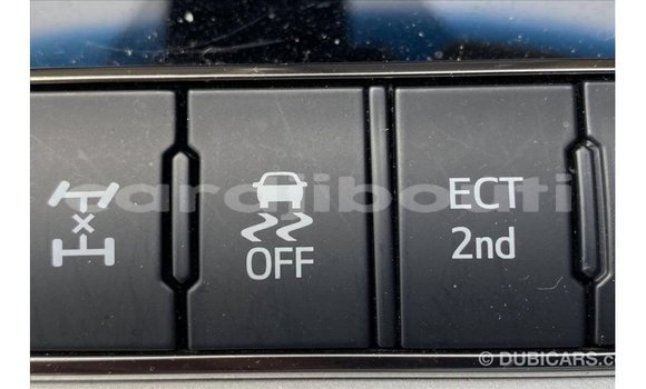 Acheter Import Voiture Toyota Land Cruiser Autre à Import - Dubai, Ali Sabieh Region Acheter Import Voiture Toyota Land Cruiser Autre à Import - Dubai, Ali Sabieh Region