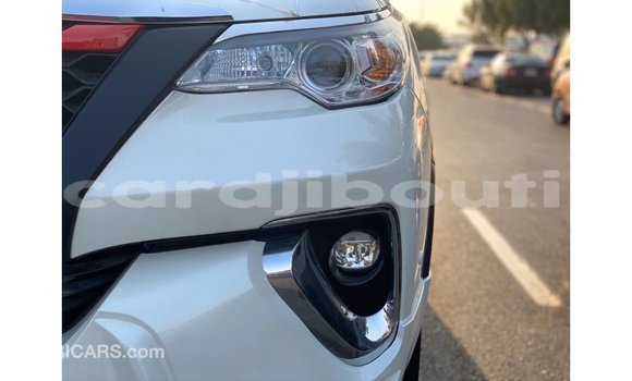 Buy Import Toyota Fortuner White Car in Import - Dubai in Ali Sabieh Region Buy Import Toyota Fortuner White Car in Import - Dubai in Ali Sabieh Region