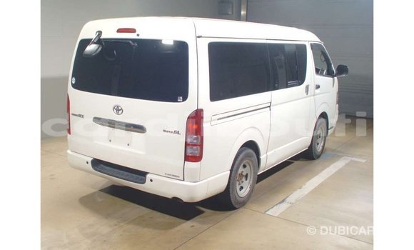 Acheter Import Voiture Toyota Hiace Blanc à Import - Dubai, Ali Sabieh Region Acheter Import Voiture Toyota Hiace Blanc à Import - Dubai, Ali Sabieh Region