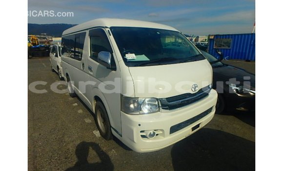Acheter Import Voiture Toyota Hiace Blanc à Import - Dubai, Ali Sabieh Region Acheter Import Voiture Toyota Hiace Blanc à Import - Dubai, Ali Sabieh Region
