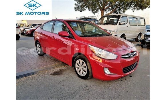 Acheter Import Voiture Hyundai Accent Rouge à Import - Dubai, Ali Sabieh Region