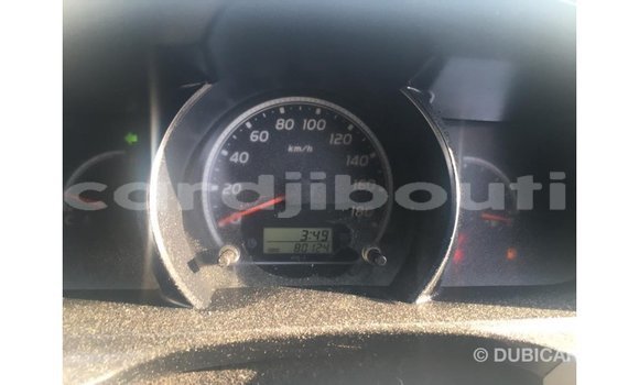 Buy Import Toyota Hiace White Car in Import - Dubai in Ali Sabieh Region Buy Import Toyota Hiace White Car in Import - Dubai in Ali Sabieh Region