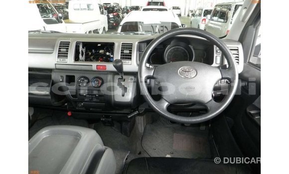 Buy Import Toyota Hiace White Car in Import - Dubai in Ali Sabieh Region Buy Import Toyota Hiace White Car in Import - Dubai in Ali Sabieh Region