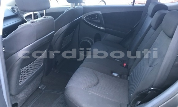 Acheter Import Voiture Toyota RAV4 Autre à Dorra, Tadjourah Acheter Import Voiture Toyota RAV4 Autre à Dorra, Tadjourah