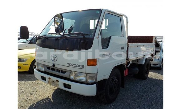 Buy Import Toyota Dyna White Car in Import - Dubai in Ali Sabieh Region Buy Import Toyota Dyna White Car in Import - Dubai in Ali Sabieh Region