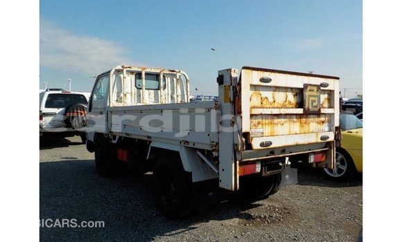 Buy Import Toyota Dyna White Car in Import - Dubai in Ali Sabieh Region Buy Import Toyota Dyna White Car in Import - Dubai in Ali Sabieh Region