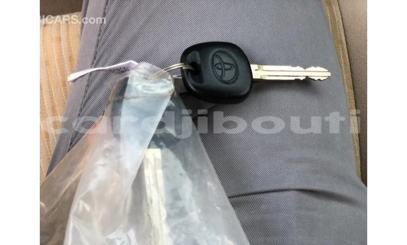 Buy Import Toyota Yaris White Car in Import - Dubai in Ali Sabieh Region Buy Import Toyota Yaris White Car in Import - Dubai in Ali Sabieh Region