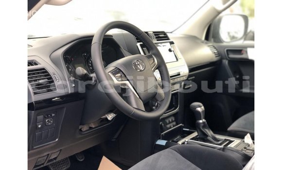 Buy Import Toyota Prado Blue Car in Import - Dubai in Ali Sabieh Region Buy Import Toyota Prado Blue Car in Import - Dubai in Ali Sabieh Region