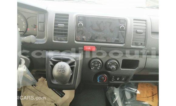 Buy Import Toyota Hiace White Car in Import - Dubai in Ali Sabieh Region Buy Import Toyota Hiace White Car in Import - Dubai in Ali Sabieh Region