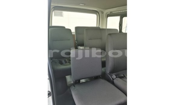 Buy Import Toyota Hiace White Car in Import - Dubai in Ali Sabieh Region Buy Import Toyota Hiace White Car in Import - Dubai in Ali Sabieh Region