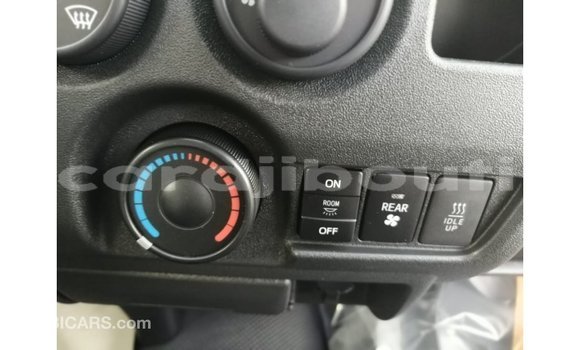 Buy Import Toyota Hiace White Car in Import - Dubai in Ali Sabieh Region Buy Import Toyota Hiace White Car in Import - Dubai in Ali Sabieh Region