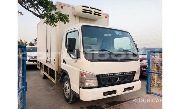 Buy Import Mitsubishi Carisma White Car in Import - Dubai in Ali Sabieh Region Buy Import Mitsubishi Carisma White Car in Import - Dubai in Ali Sabieh Region