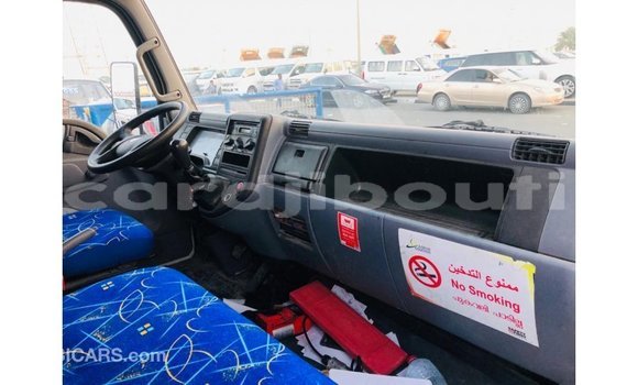 Buy Import Mitsubishi Carisma White Car in Import - Dubai in Ali Sabieh Region Buy Import Mitsubishi Carisma White Car in Import - Dubai in Ali Sabieh Region