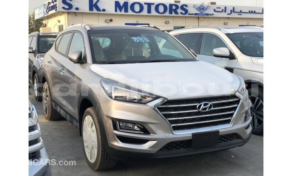 Buy Import Hyundai Tucson Other Car in Import - Dubai in Ali Sabieh Region Buy Import Hyundai Tucson Other Car in Import - Dubai in Ali Sabieh Region