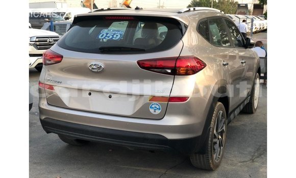 Buy Import Hyundai Tucson Other Car in Import - Dubai in Ali Sabieh Region Buy Import Hyundai Tucson Other Car in Import - Dubai in Ali Sabieh Region