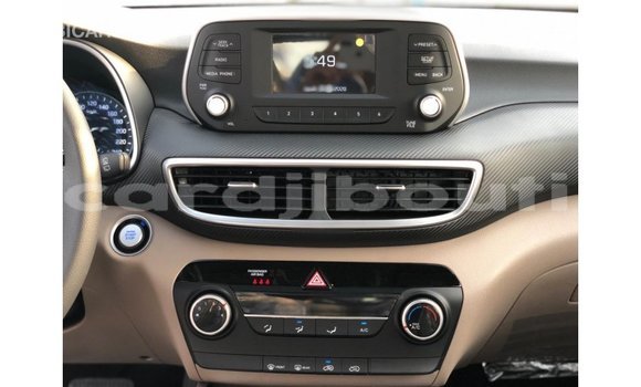 Buy Import Hyundai Tucson Other Car in Import - Dubai in Ali Sabieh Region Buy Import Hyundai Tucson Other Car in Import - Dubai in Ali Sabieh Region